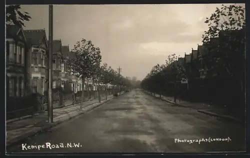 AK London, Kempe Road N. W.