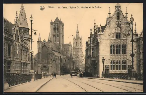 AK Gand, La Poste, l`Eglise St. Nicolas et le Beffroi, Strassenbahn