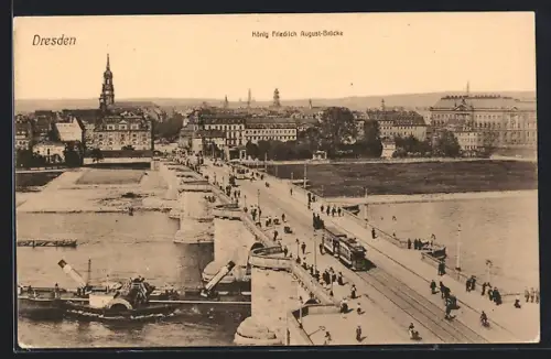 AK Dresden, Strassenbahn auf der König Friedrich August-Brücke