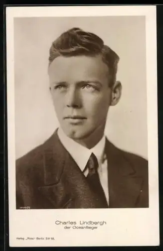 AK Porträt Charles Lindbergh der Ozeanflieger