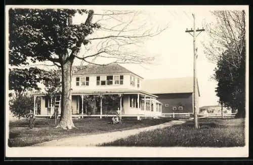 AK Manitoba, Residential house