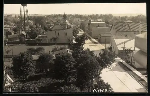 AK Exeter /Ont., Bird`s eye view of the city