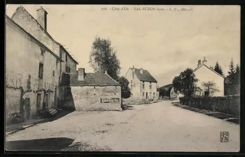 AK Val-Suzon, Strassenpartie im strahlenden Sonnenschein