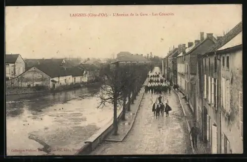 AK Laignes /Côte-d`Or, L`Avenue de la Gare, Les Conscrits