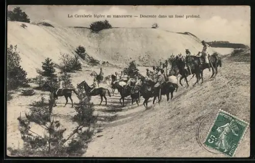 AK La Cavalerie légère en manoeuvre, Descente dans un fossé profond