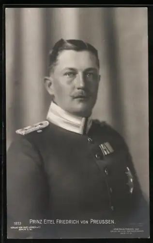 AK Portrait Prinz Eitel Friedrich von Preussen in Uniform