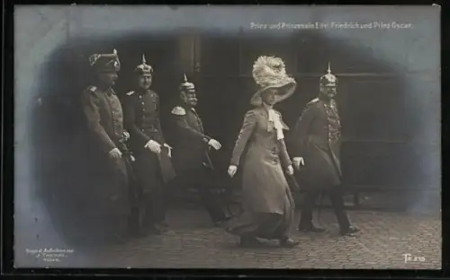 AK Prinz und Prinzessin Eitel Friedrich und Prinz Oskar von Preussen