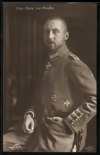 AK Prinz Oskar von Preussen porträtiert in Uniform