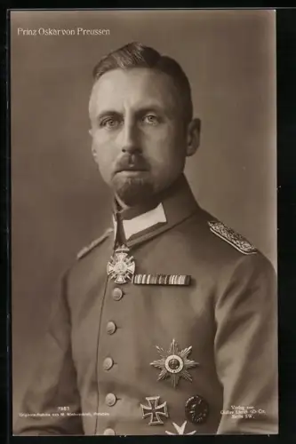 AK Prinz Oskar von Preussen als Soldat in Uniform porträtiert
