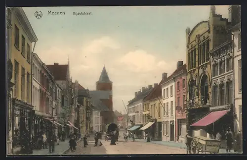 AK Menin, Rue de Lille, Häuserfassaden und geschäftiges Treiben