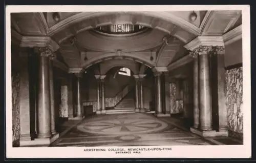 AK Newcastle-upon-Tyne, Armstrong College, Entrance Hall