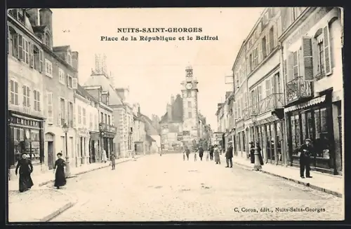 AK Nuits-Saint-Georges, Place de la Republique et le Beffroi