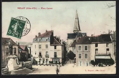 AK Nolay, Place Carnot mit Kirche und umliegenden Gebäuden