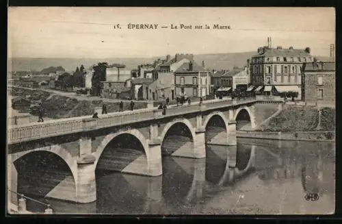 AK Épernay, Le Pont sur la Marne