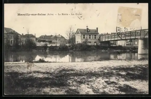 AK Marcilly-sur-Seine /Aube, La Mairie et les Ecoles