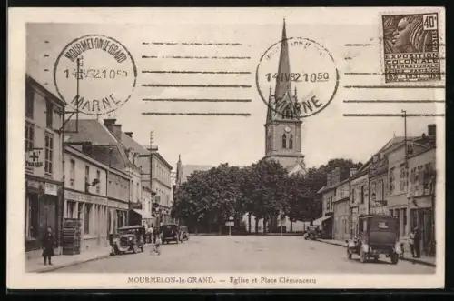 AK Mourmelon-le-Grand, Eglise et Place Clémenceau