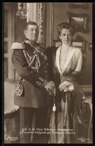 AK Uniformfoto Fürst Wilhelm von Hohenzollern u. Gemahlin Adelgunde geb. Prinzessin v. Bayern
