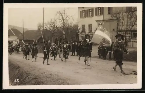 AK Elgg, Historischer Umzug mit Motiven aus der Geschichte des Ortes