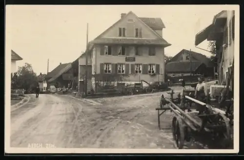 AK Aesch /Zch., Ortspartie mit Passanten