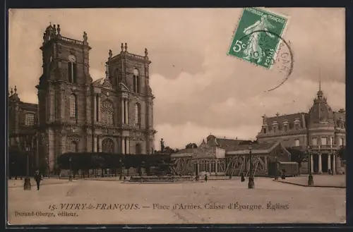 AK Vitry-le-Francois, Place d`Armes, Caisse d`Épargne, Église