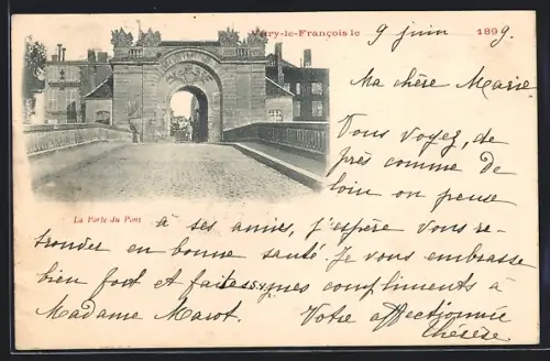 AK Vitry-le-Francois, La Porte du Pont