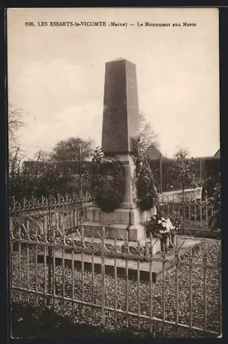 AK Les Essarts-le-Vicomte /Marne, Le Monument aux Morts