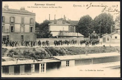 AK Èpernay, Les Ateliers du Chemin de Fer de l`Est, La Sortie des Ateliers