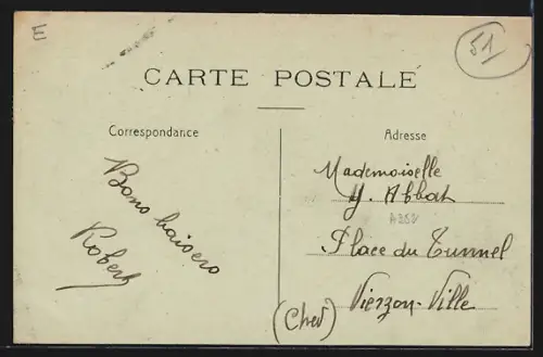 AK Breuil-sur-Vesle, La Maire et l`Ecole, Après la retraite des Allemands (Aout 1918)