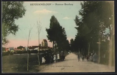 AK Retourneloup, Avenue Bosdure