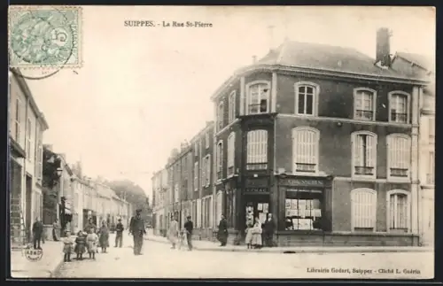 AK Suippes, la Rue St-Pierre