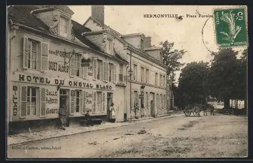 AK Hermonville, Place Foraine, L`Hotel du Cheval Blanc
