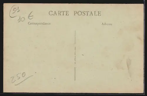 AK Sainte-Menehould, Place d`Austerlitz, Le Marché