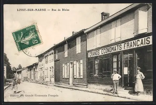 AK Loisy-sur-Marne, Rue de Blaise avec Grands Economats Francais et passants