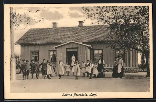 AK Larf, Edums Folkskola