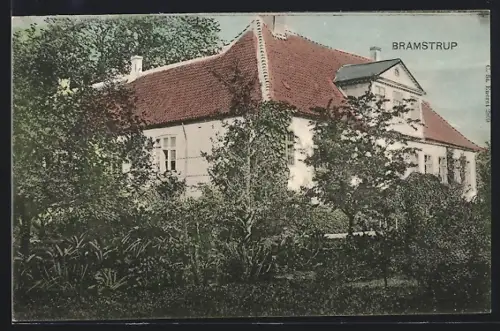 AK Bramstrup, Gartenanlage mit Blick zum Anwesen