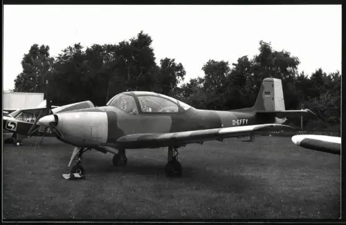 Fotografie Flugzeug Piaggio P.149 der Marine D-EFFY in Kiel-Holtenau