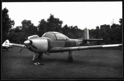 Fotografie Flugzeug Piaggio P.149 der Marine D-EFFY in Kiel-Holtenau