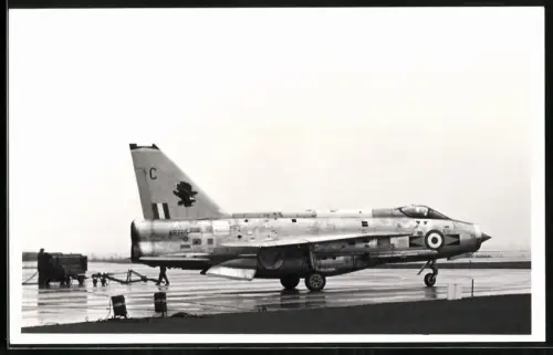 Fotografie Flugzeug English Electric Lightning XR765, Jagdflugzeug / Kampfjet