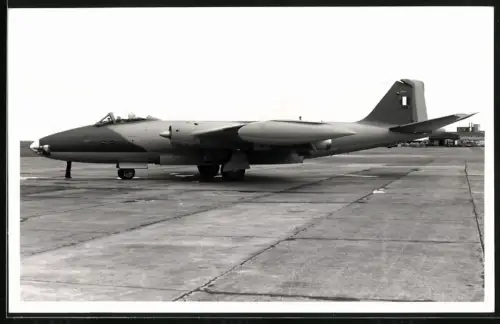 Fotografie Flugzeug Zweistrahliger leichter Bomber No. 249 in Tarnfarbe - Camouflage
