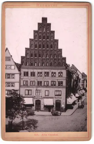 Fotografie Römmler & Jonas, Dresden, Ansicht Hannover, Blick auf die Alte Canzlei mit Hut-Fabrik Gust. Lampe