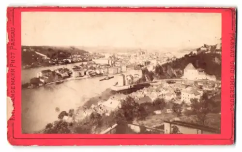 Fotografie Emil Wangemann, Passau, Ansicht Passau, Blick auf die Stadt mit den zwei Flüssen