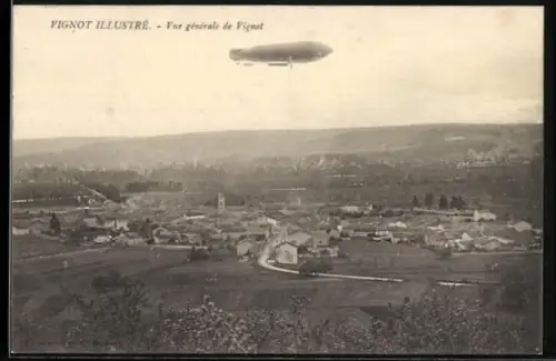 AK Vignot, Zeppelin über dem Ort