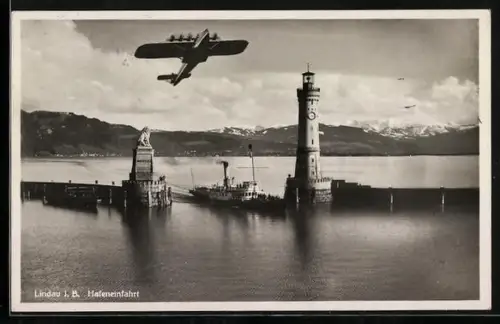 AK Lindau i. B., Wasserflugzeug über der Hafeneinfahrt