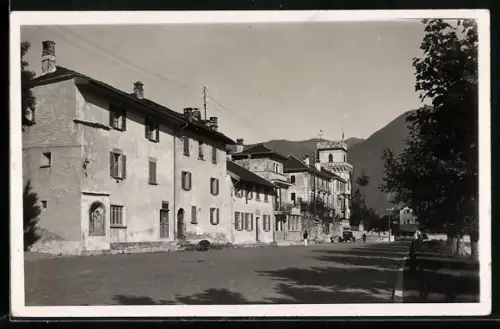 Foto-AK Ascona, Strassenpartie im Sonnenschein