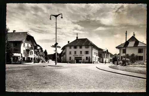 AK Oftringen, Ortspartie mit Gasthof Löwen