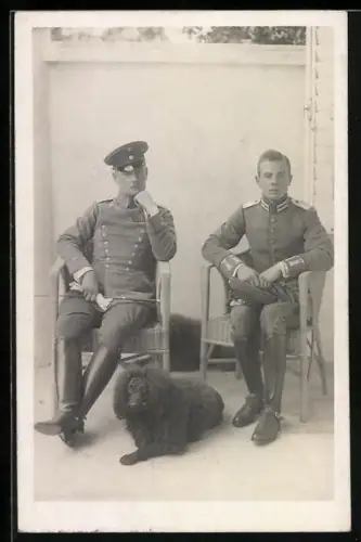 AK Fürst Albert von Thurn & Taxis in Uniform mit Hund
