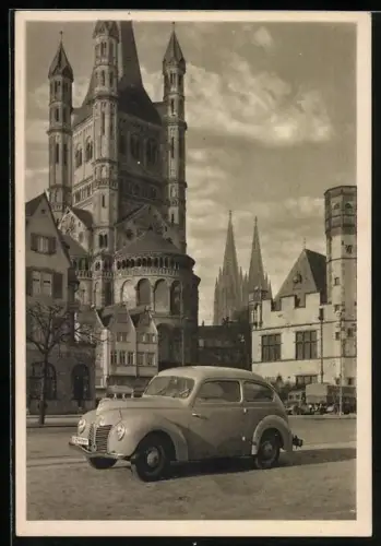 AK Köln a. Rh., Ford-Auto an der St. Martinskirche