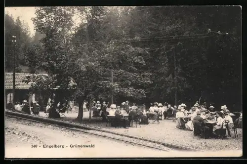AK Engelberg /OW, Gasthaus Grünenwald, Gäste im Garten