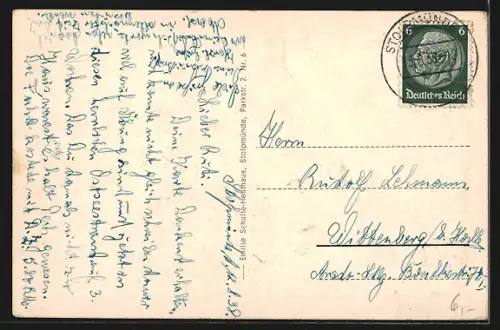 AK Stolpmünde, Hafeneinfahrt mit Leuchtfeuer und einlaufendem Fischkutter StO-50