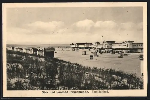 AK Swinemünde, Familienbad, Strandkörbe und Dünen
